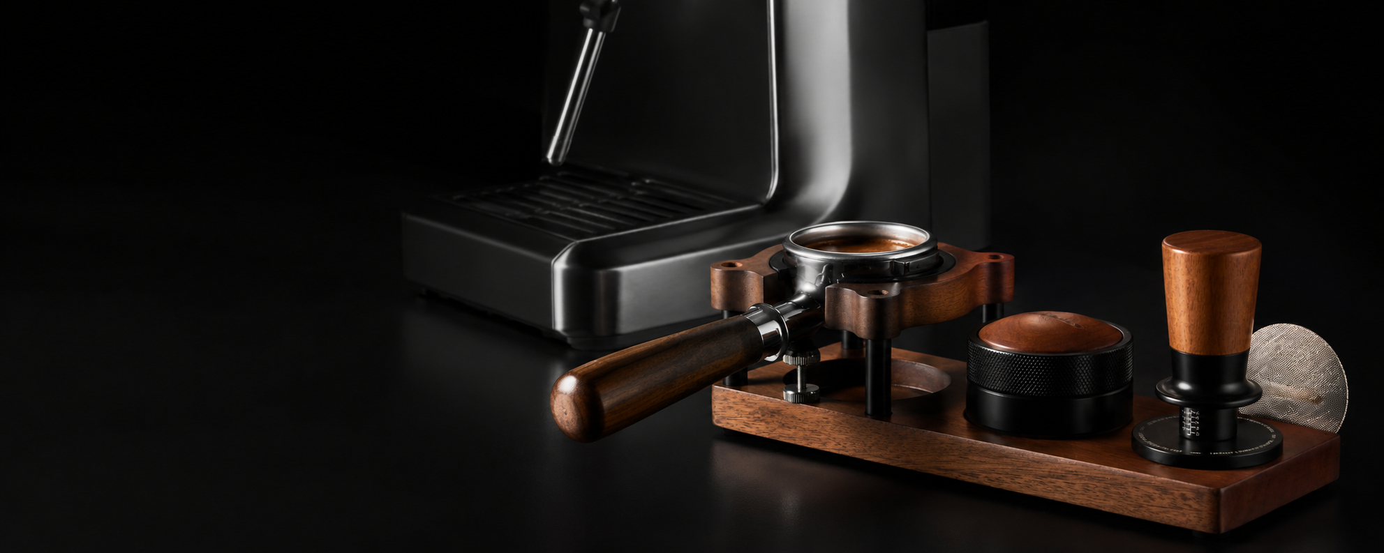 zirkus_coffee_tamping_station
