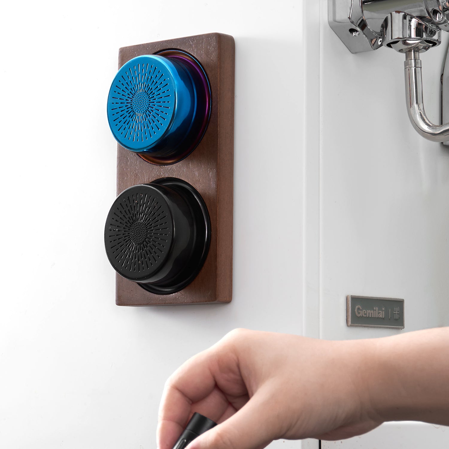 zirkus coffee filter basket storage holder with magnetic wall mounting 7